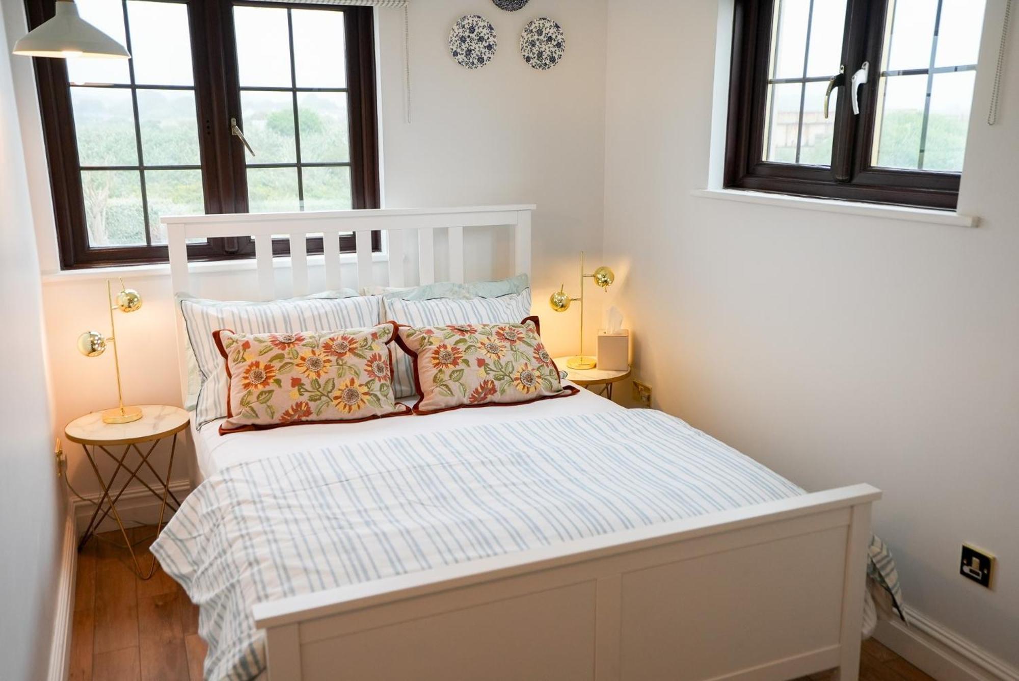 Fabulous 3-Bedroom Home Across St Michaels Mount Marazion Exteriör bild
